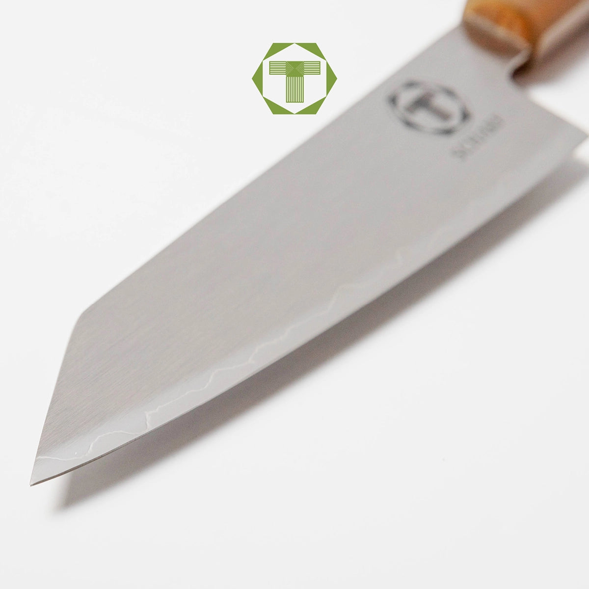 #Griff_Wüsteneisenholz #Klinge_ Kiri