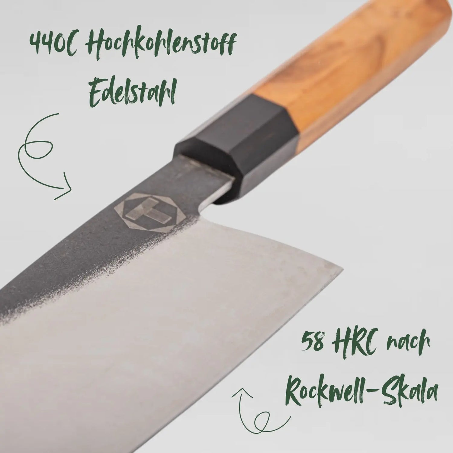 440C Hochkohlenstoff-Edelstahl-Klinge mit 58 HRC für außergewöhnliche Schärfe und Haltbarkeit